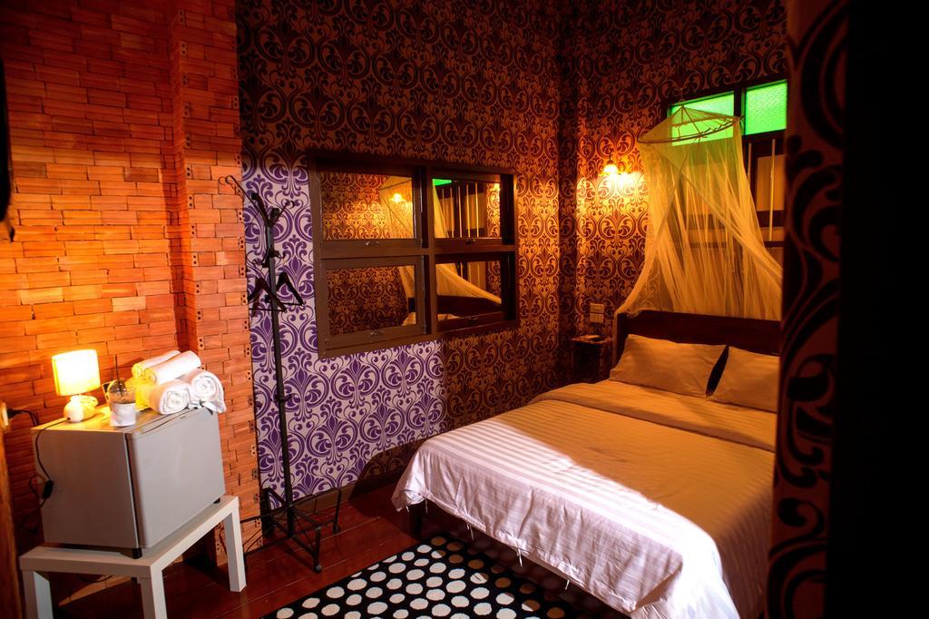 Tamajun Hotel Chanthaburi Oda fotoğraf